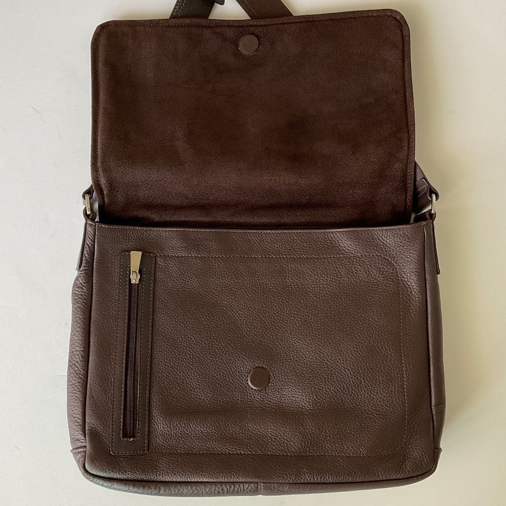 BARNEYS NEW YORK COLLECTION Brown Soft Leather Messenger Bag Made in Italy - Picture 10 of 10